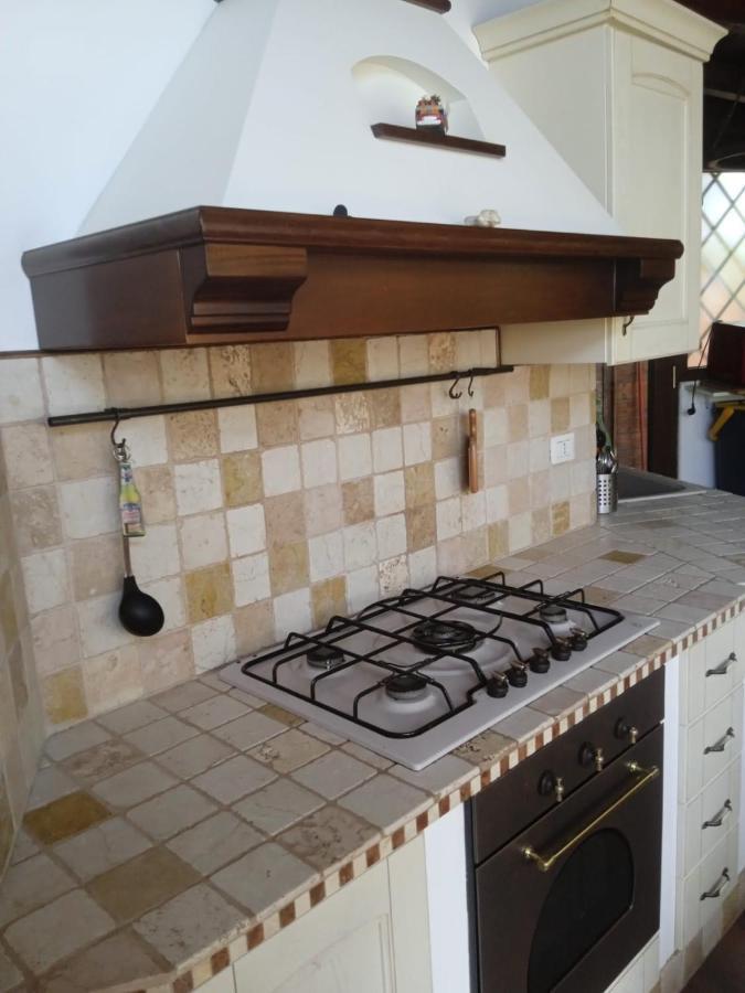Villetta Da Fedro Leporano Buitenkant foto