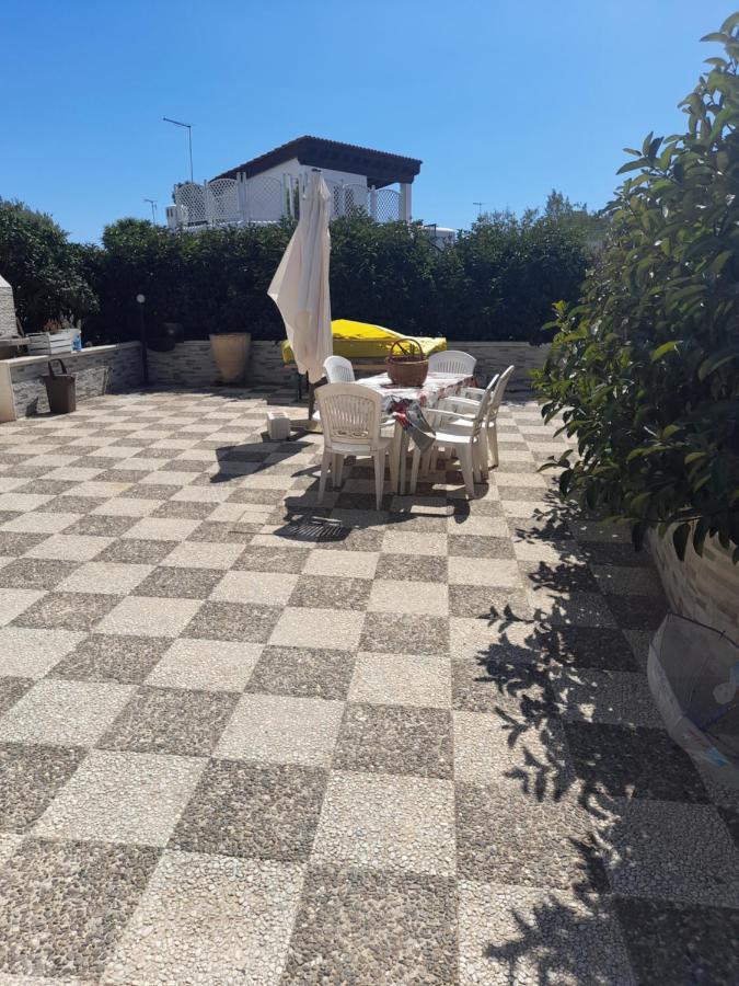 Villetta Da Fedro Leporano Buitenkant foto